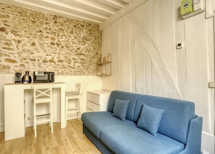 Recollet &cours - * ベルサイユ