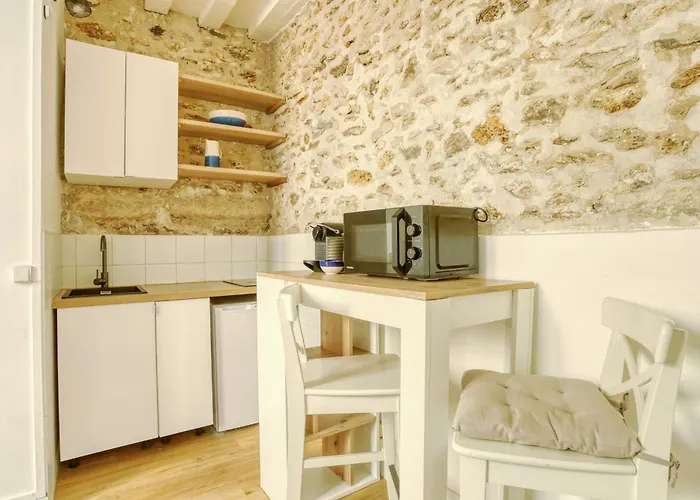 Recollet &cours - アパート